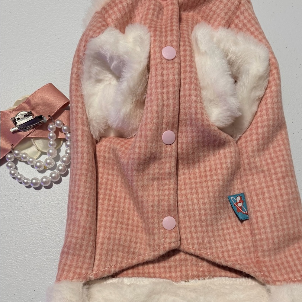 Elegant Pink Dog or Cat Fancy Jacket Coat Dress Outfit with Pearls and Faux Fur - Picture 15 of 15